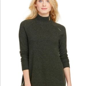 Vineyard Vines zipper neck poncho wool sweater